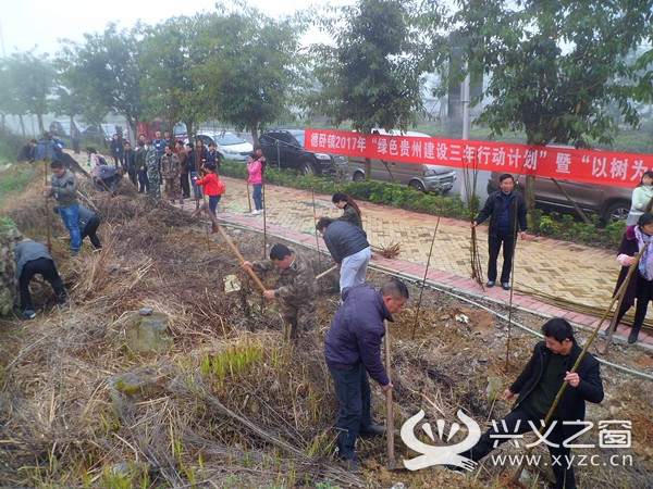 兴义之窗 本地资讯 七县义市 义龙    2月3日,义龙新区德卧镇2017年"