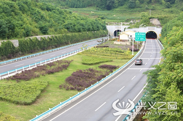 路线起于黔西南普安县新寨河西岸,连接沪昆高速公路,经晴隆,普安,兴仁