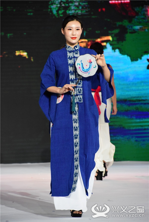 首届多彩贵州民族服饰设计大赛中国凉都省直