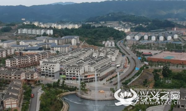 低纬度,多云雾,特殊的地理条件使普安茶叶早于其它地区10到20天上市