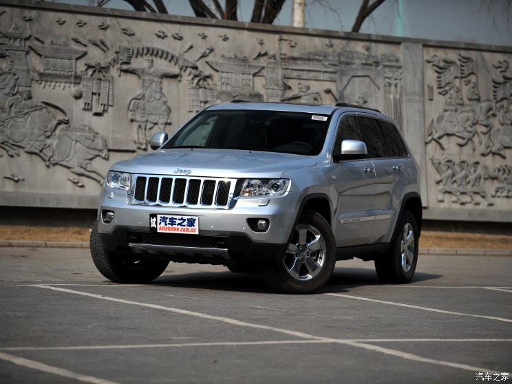 jeep(进口 大切诺基(进口 2011款 5.7l 旗舰导航版