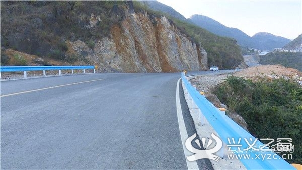 s318全线通车贞丰又新增一条省道二级公路