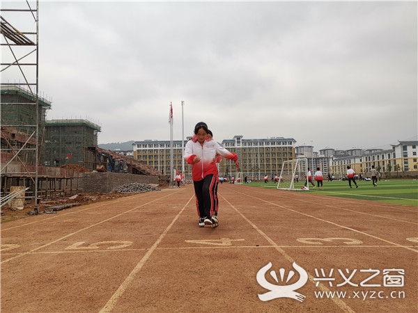 洒金中学开展民族文化教育助力新市民学生融入新生活 兴义