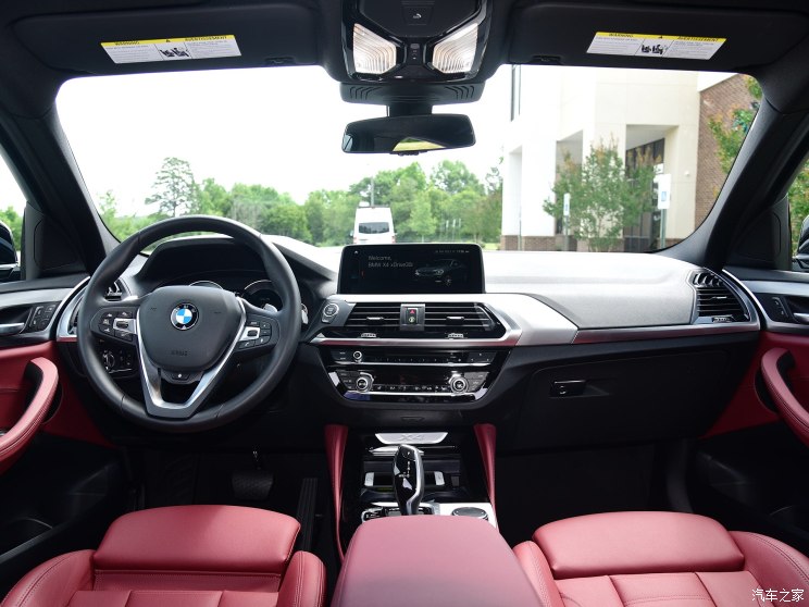 () X4 2019 30i