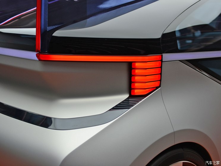 ֶ() 360c Concept 2018 