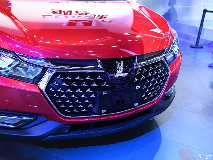 东风裕隆 u5 suv 2019款 16l cvt飞young版